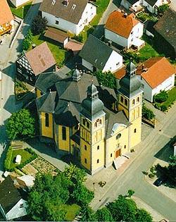 Blick auf die Kirche St. Maria Magdalena