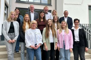 Erfolgreicher Abschluss und gelungener Start bei den Nachwuchskräften